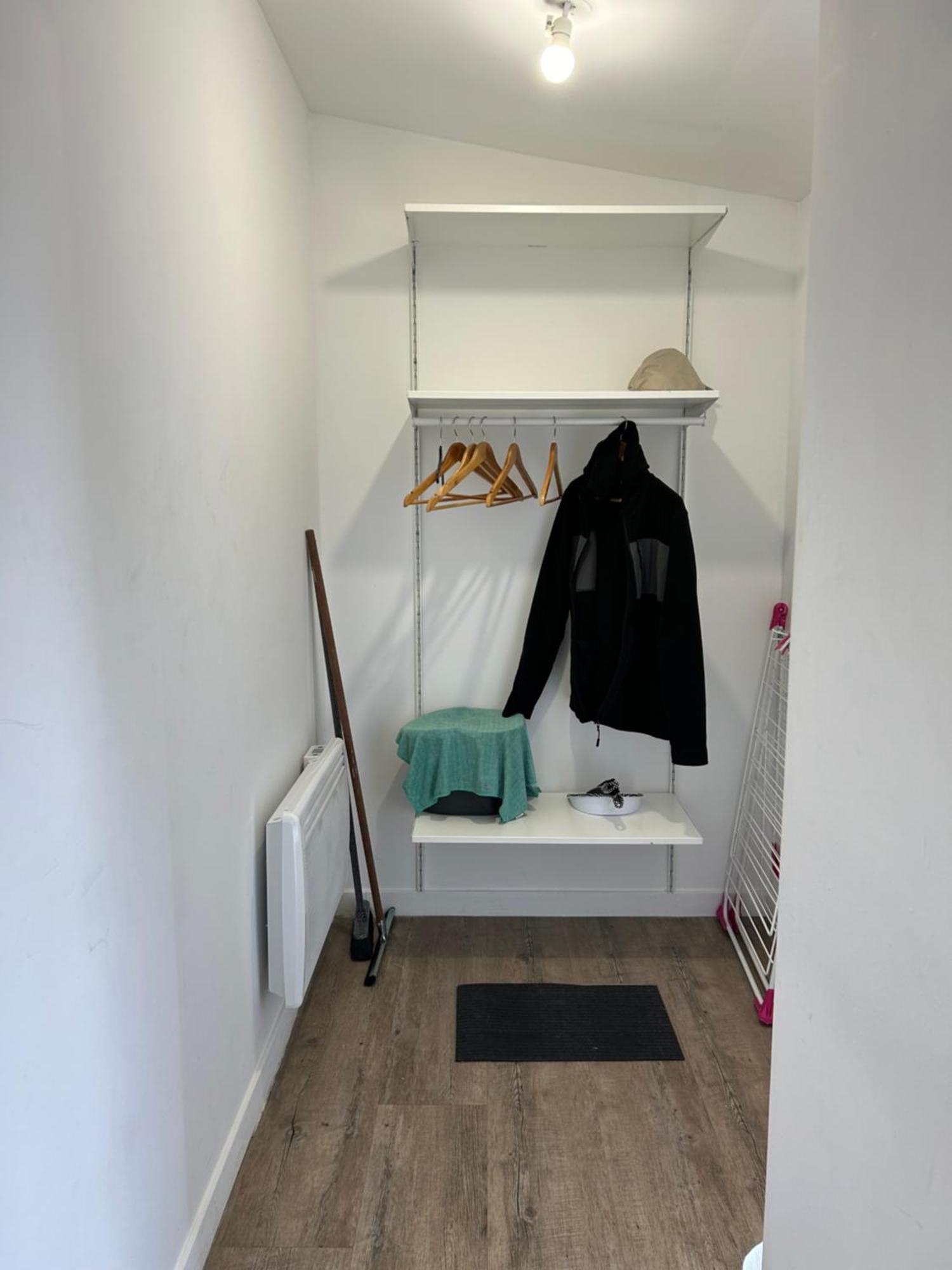 Superbe Studio Meuble Avec Parking Maubeuge Buitenkant foto